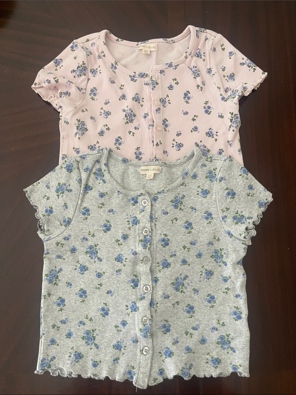 Two Girls' Floral Short-Sleeve Pajama Topst - Pink and Light Blue size S 7/8